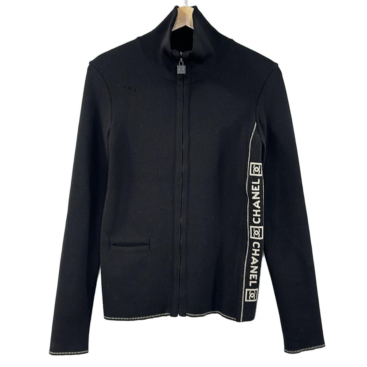 【デザインが狙い目♪】CHANEL ブルゾン CHANEL(シャネル) ブルゾン サイズ36 S レディース P22075 黒×白
