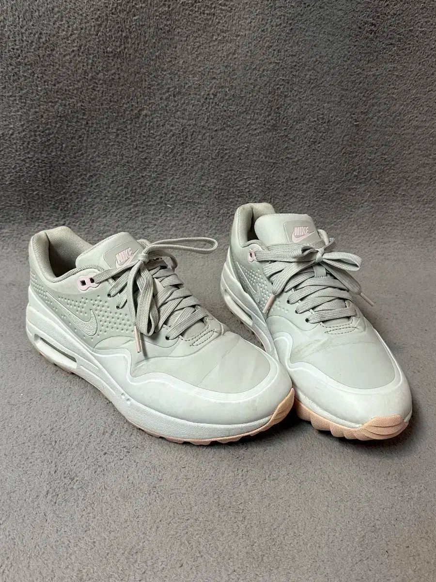 235 NIKE ナイキ ウィメンズ エアマックス 1 ゴルフシューズ