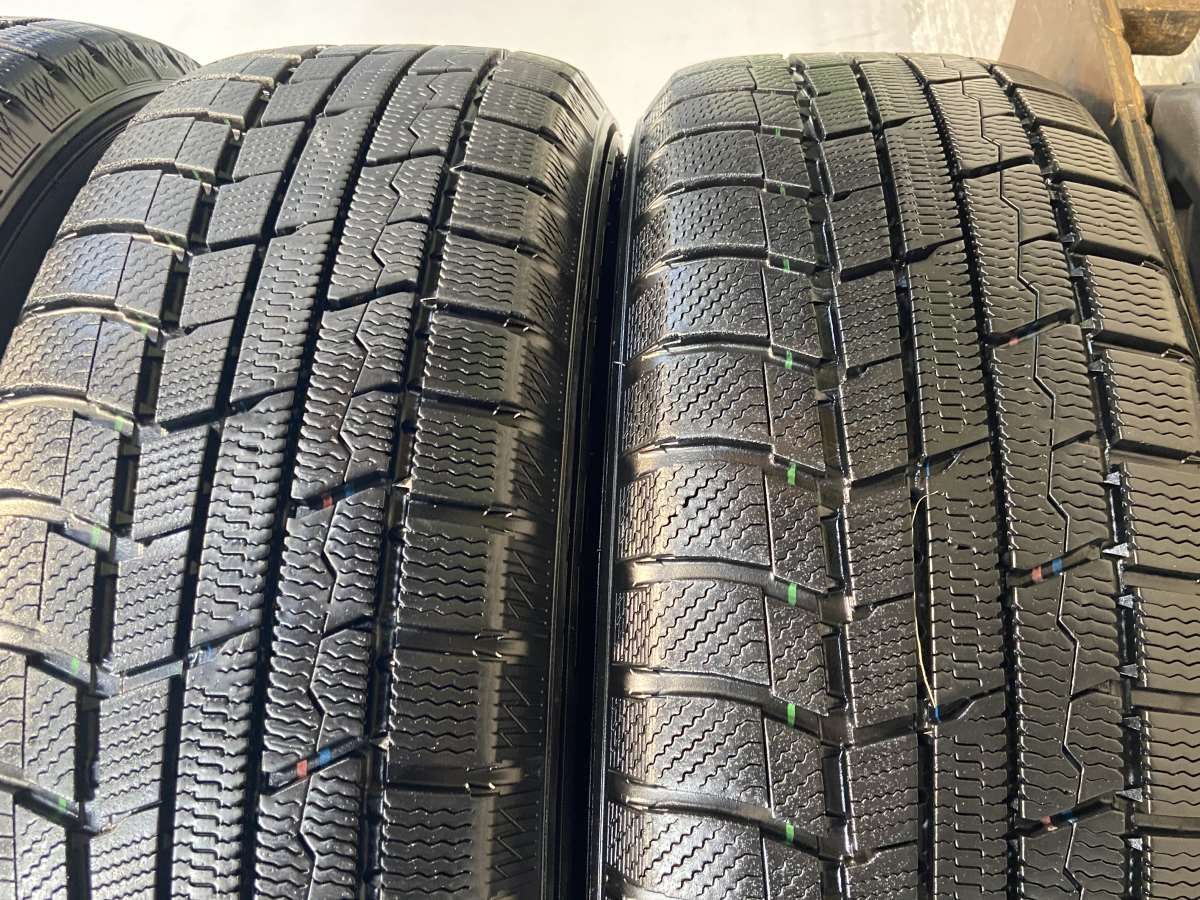 タイヤ スタッドレスタイヤ