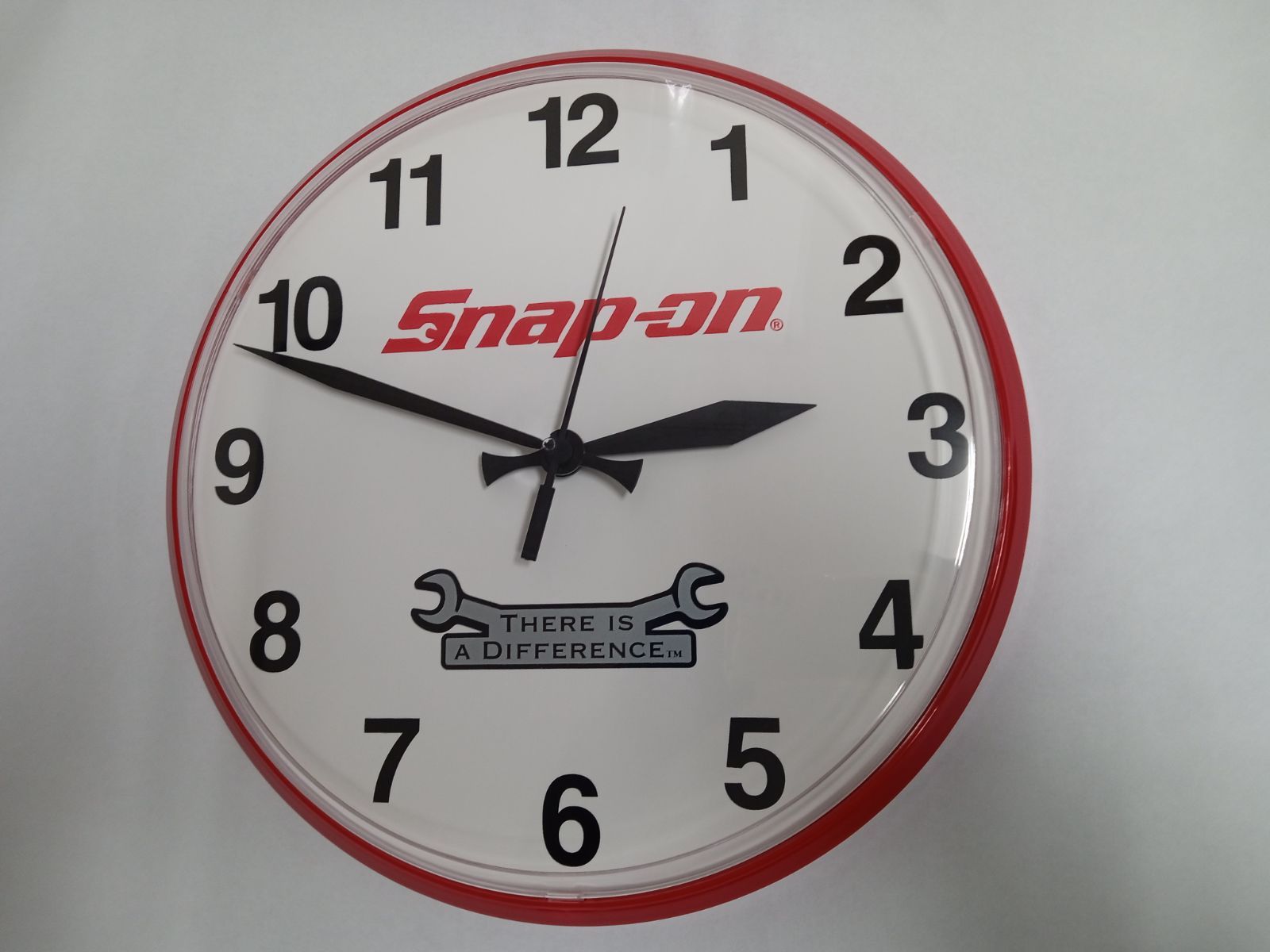 SNAP-ON スナップオンの壁掛け時計 パペット Snap-on 壁掛時計 内部