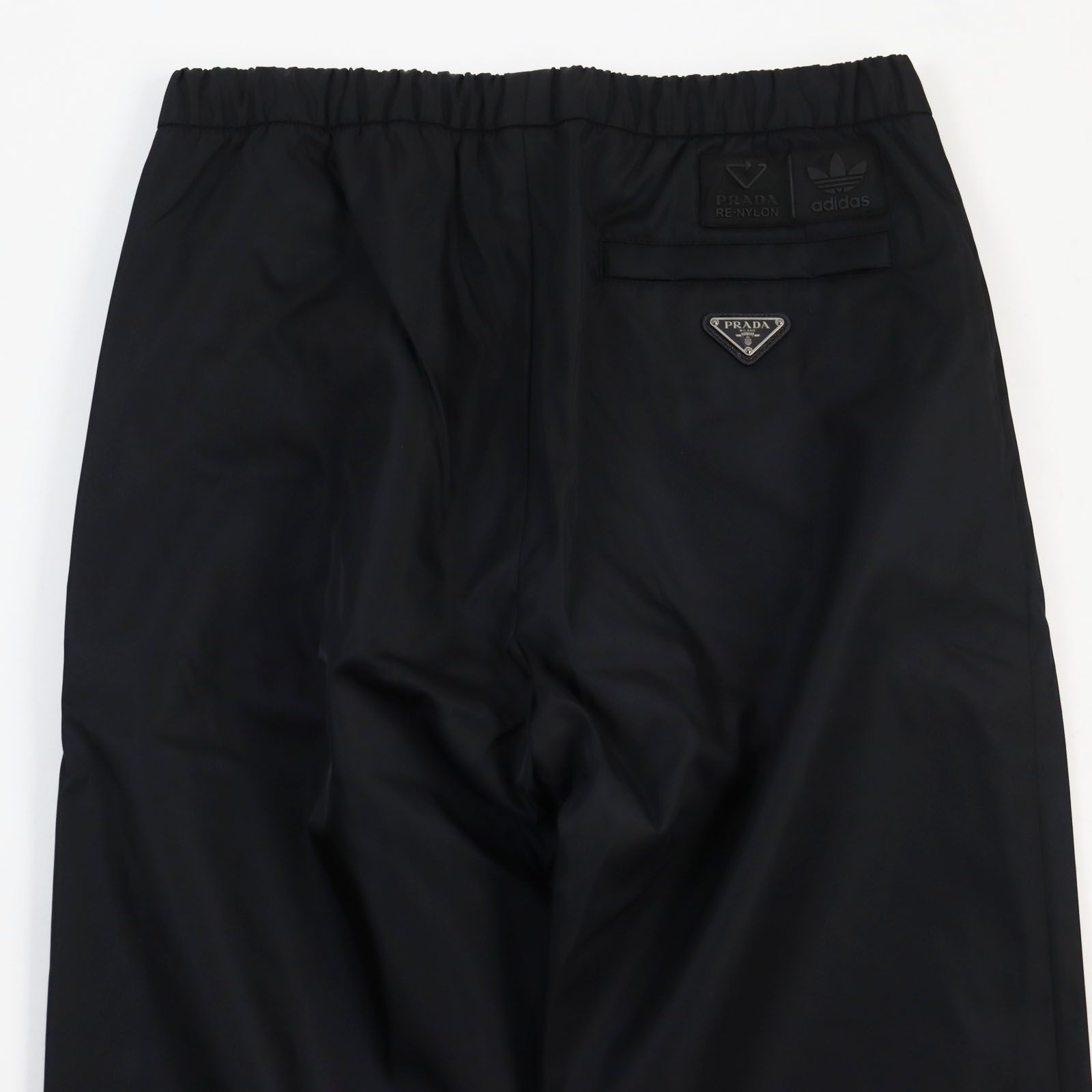 Nylon トライアングルロゴトラックパンツ