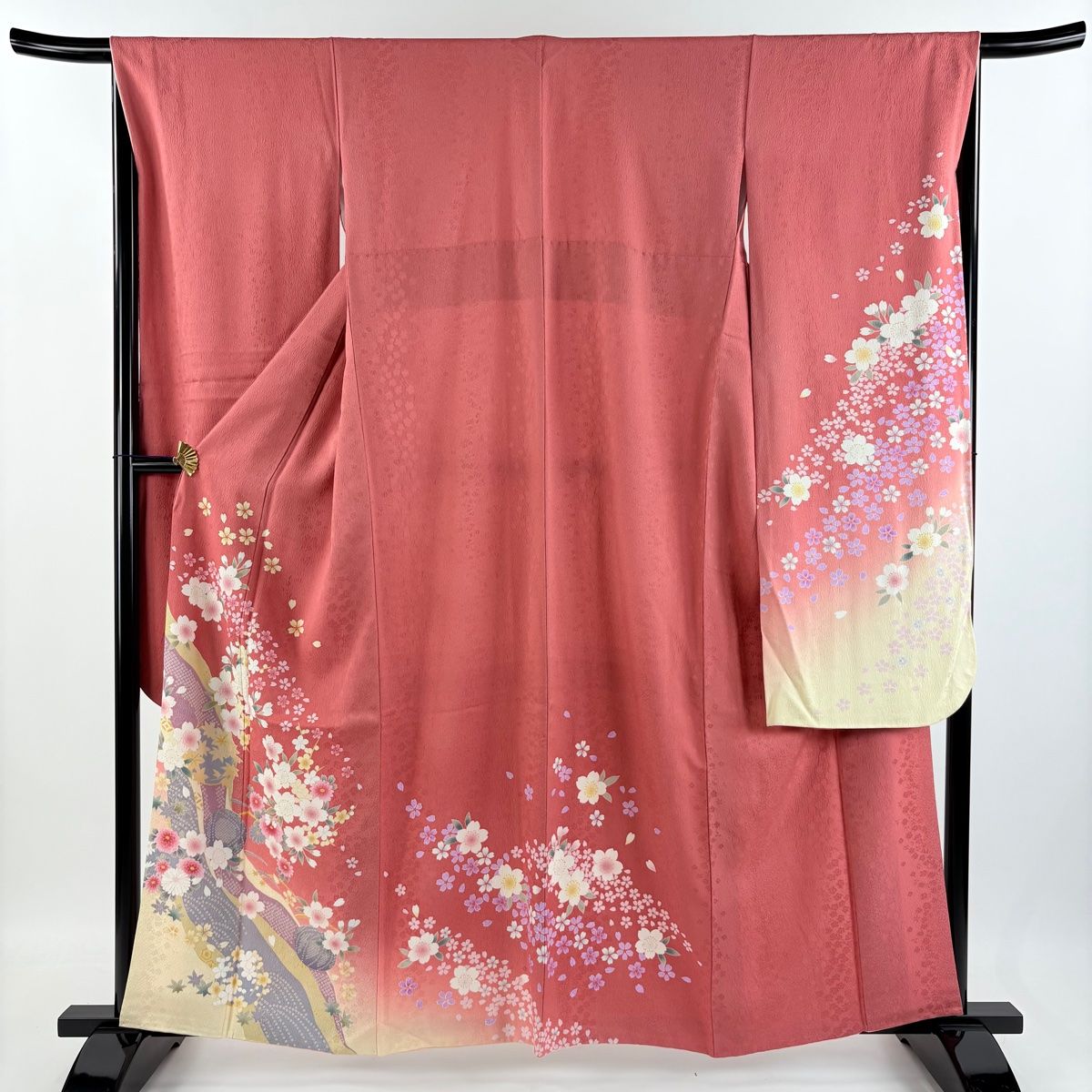 振袖 袷 正絹 ピンク 赤紫 桜 Mサイズ ki19065 美品 着物 楽天市場】【新品】 振袖 着物 正絹 袷 刺繍 金彩加工 赤 椿 桜