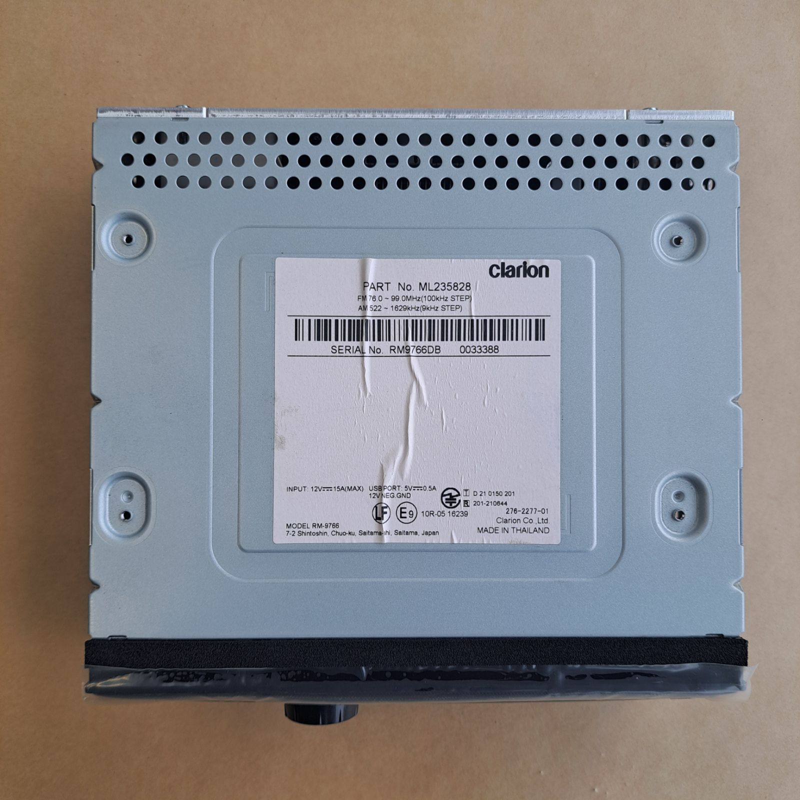新車取外し品】clarion製 三菱ふそう キャンター純正ヘッドユニット RM