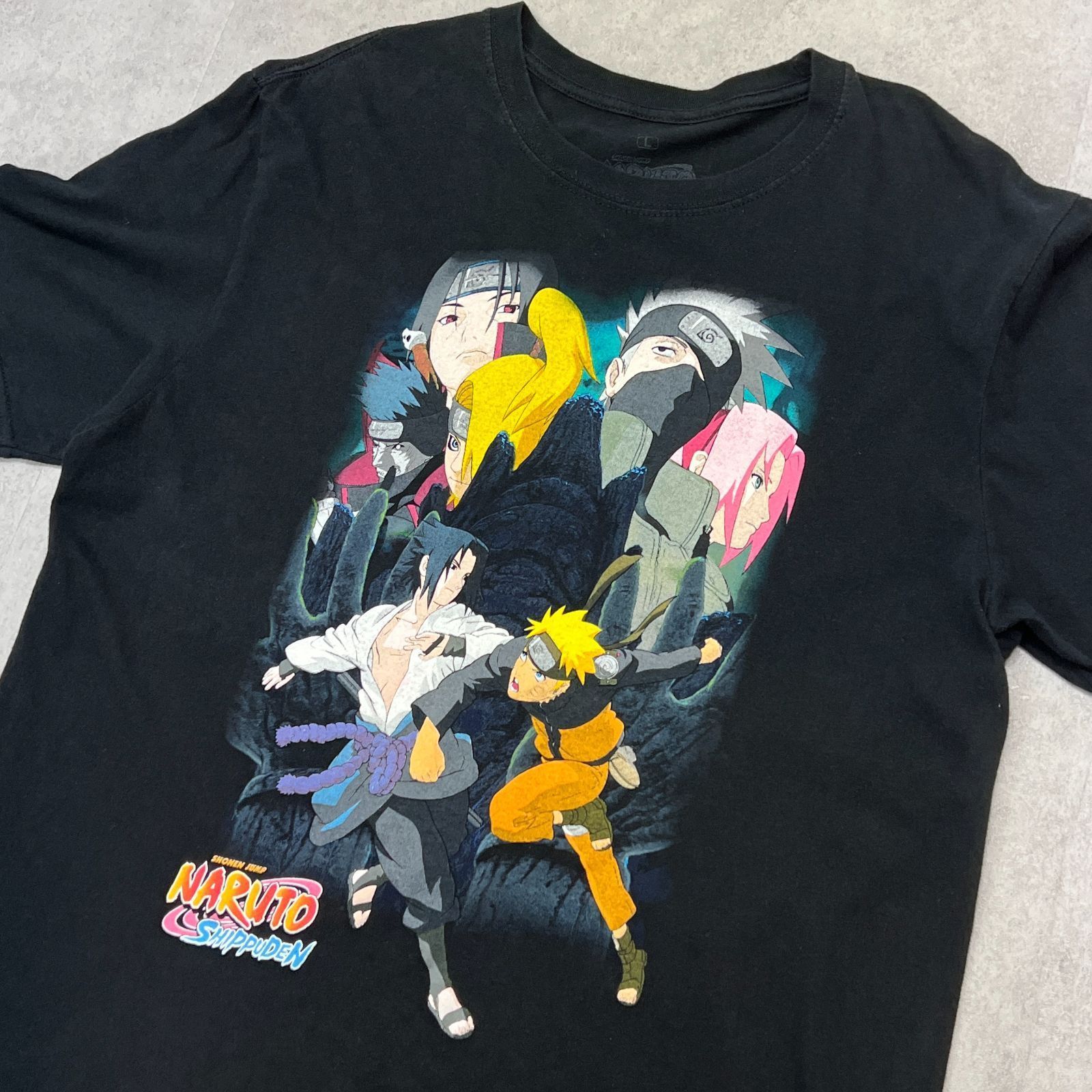 激レア　ナルト疾風伝　ナルトVSサスケ　暁　アニメTシャツ　NARUTO SHIPPUDEN　海外規格　プリントTシャツ　古着　ブラック　L