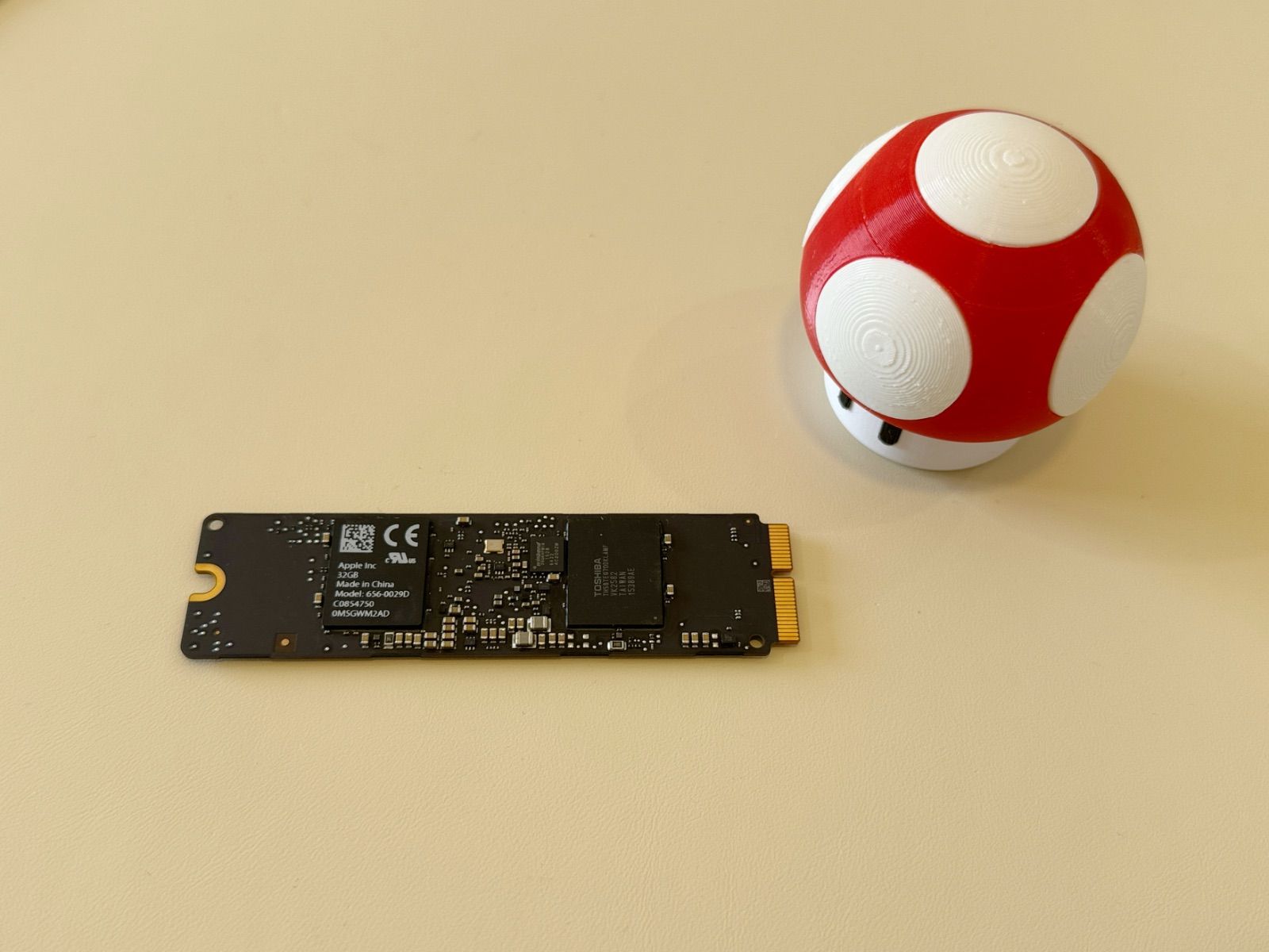 Apple純正】MacBook Air/Pro用 SSD（ジャンク扱い） - メルカリ