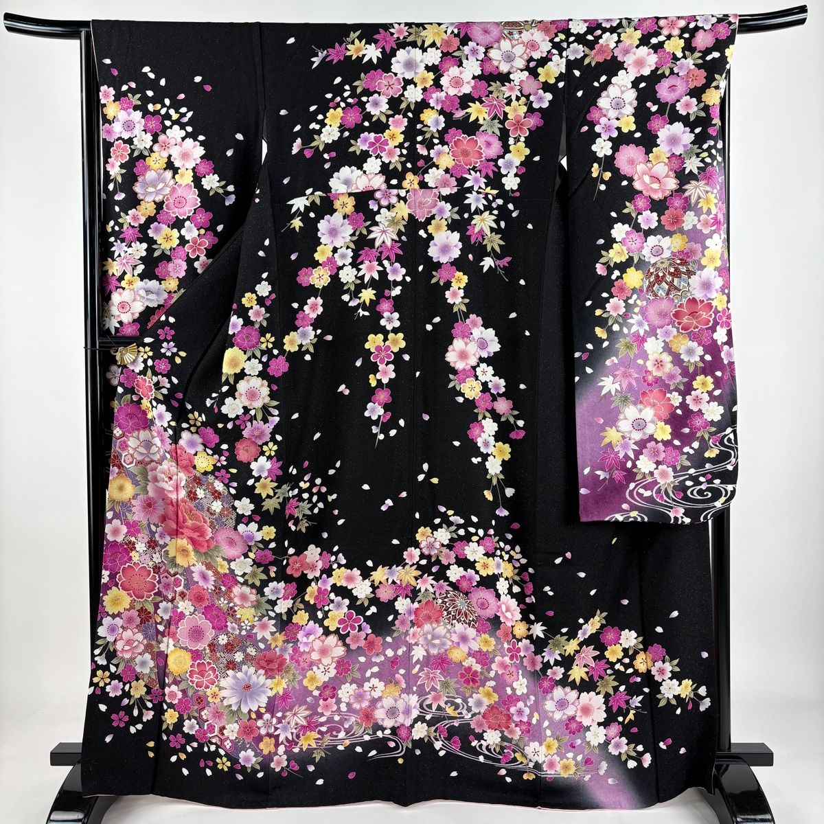 振袖 身丈168cm 裄丈64cm M 袷 牡丹 桜 刺繍 銀通し 黒 正絹