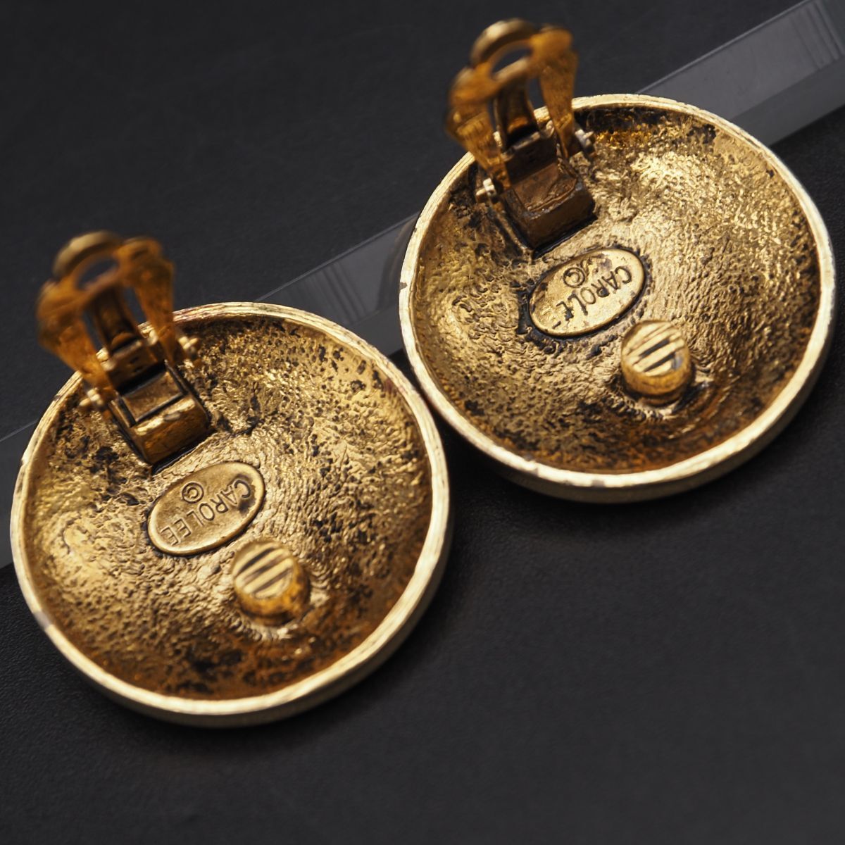 イヤリング ブラックエナメル