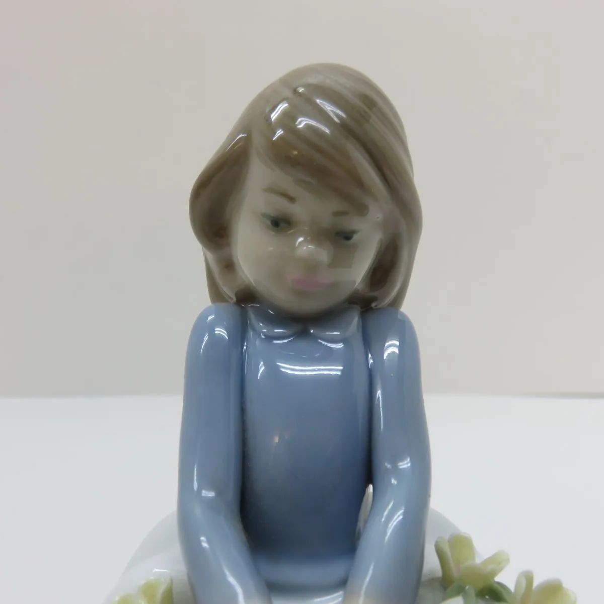 LLADRO リヤドロ 「五月の花」 フィギュリン 5467 陶器 置物