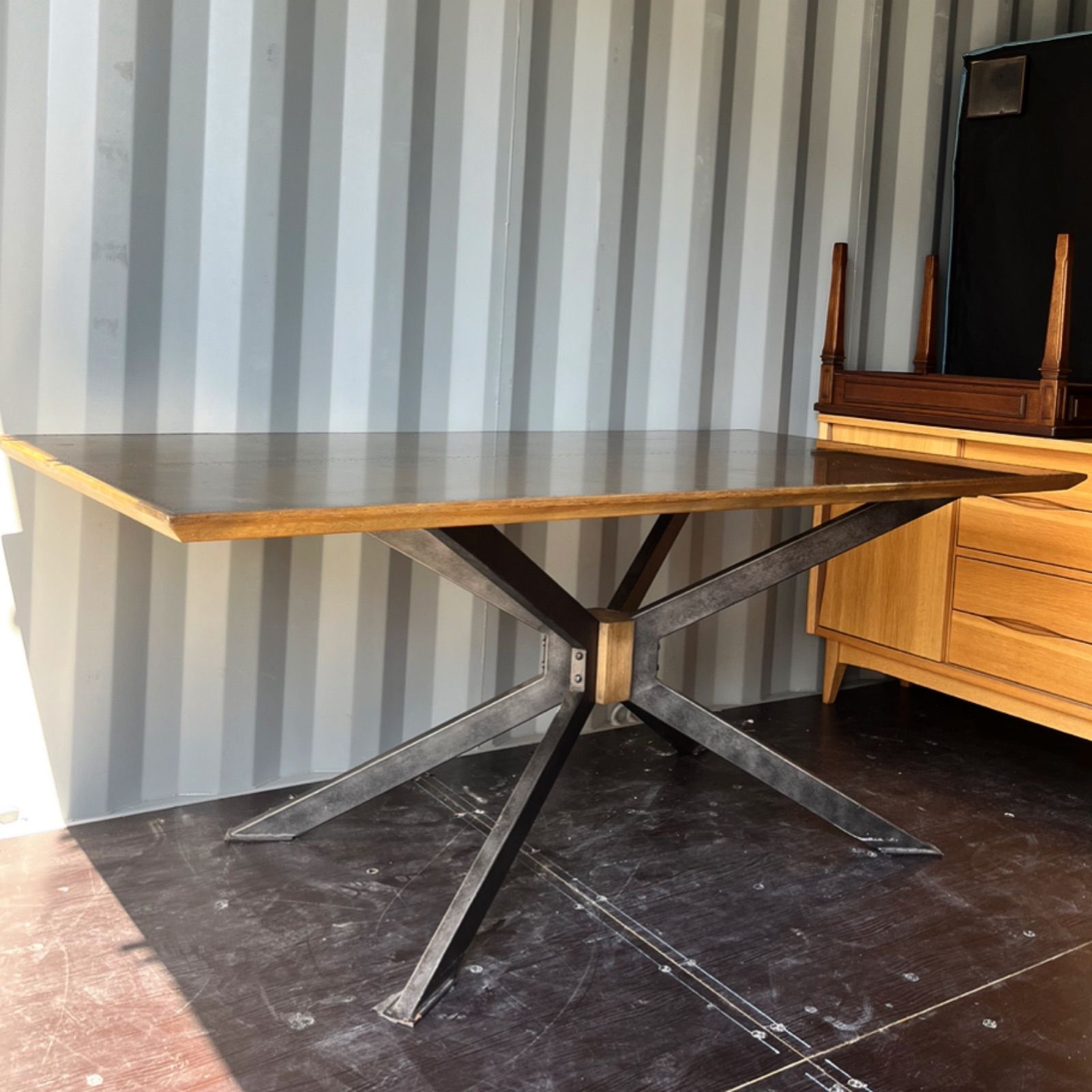 定価19万円関家具マーリンダイニングテーブル大阪兵庫京都奈良滋賀 マーリン ダイニングテーブル \u2013 CRASH GATE公式通販サイト