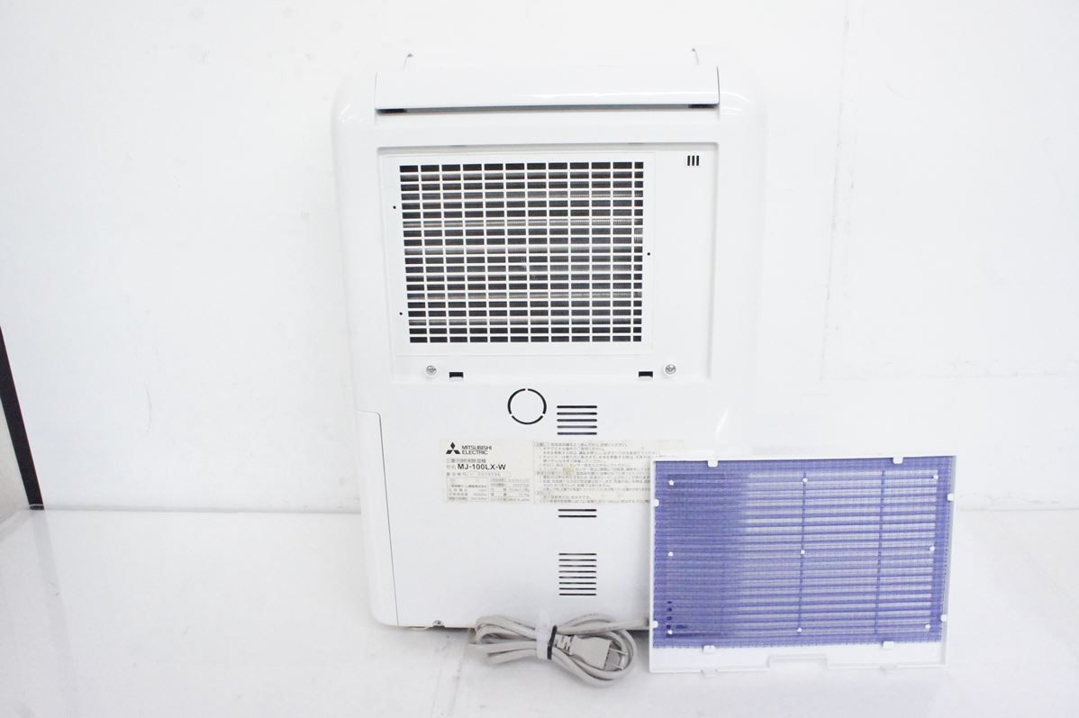 中古 三菱電機MITSUBISHI ELECTRIC コンプレッサー式除湿機 サラリ MJ-100LX-W 木造11畳～鉄筋23畳 - メルカリ