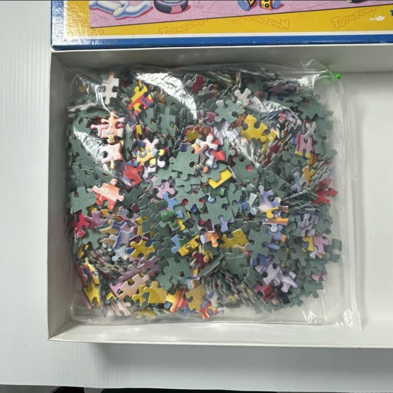 ディズニーランド　ジグソーパズル　1000ピース トゥーンタウン ☆東京ディズニーランド トゥーンタウン ジグゾーパズル 1000