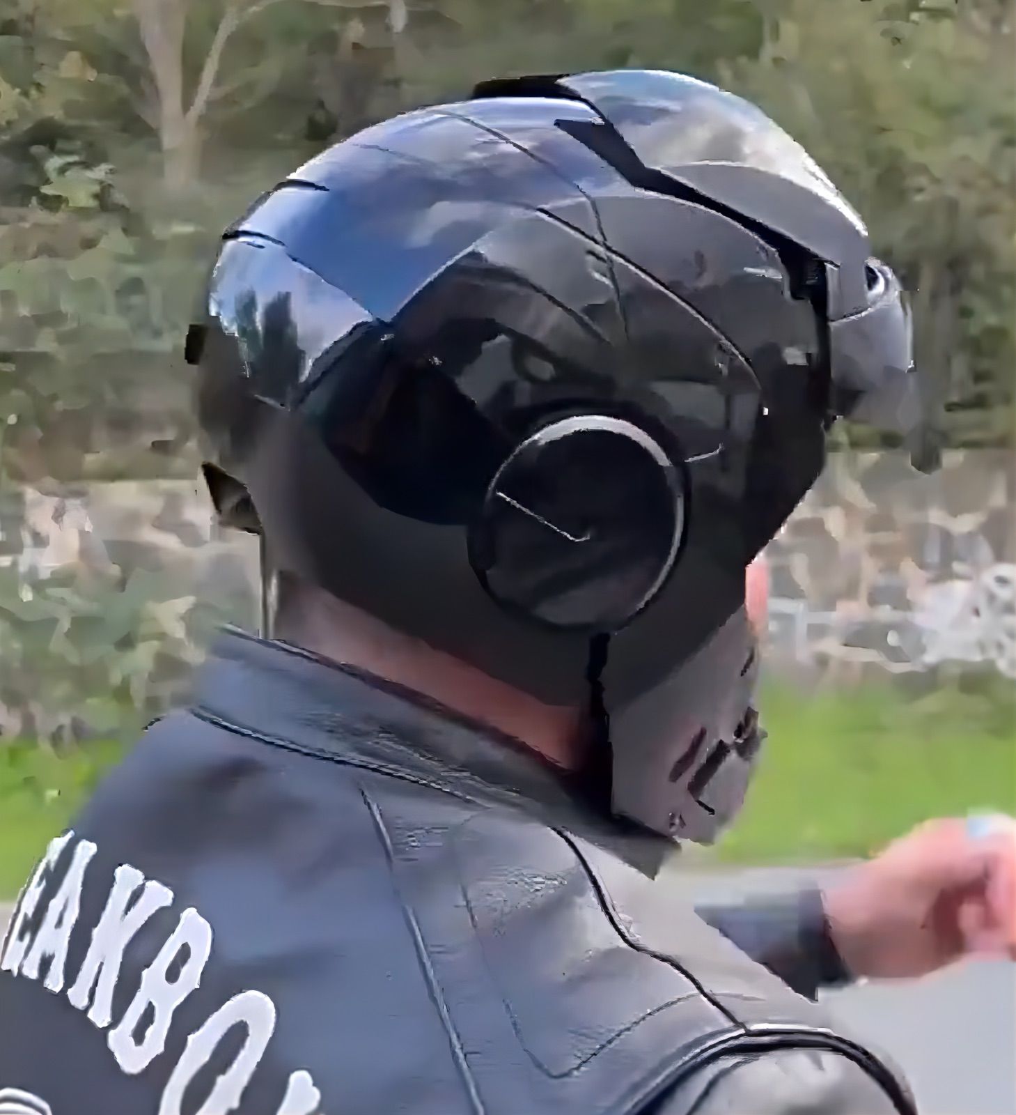 オールブラック