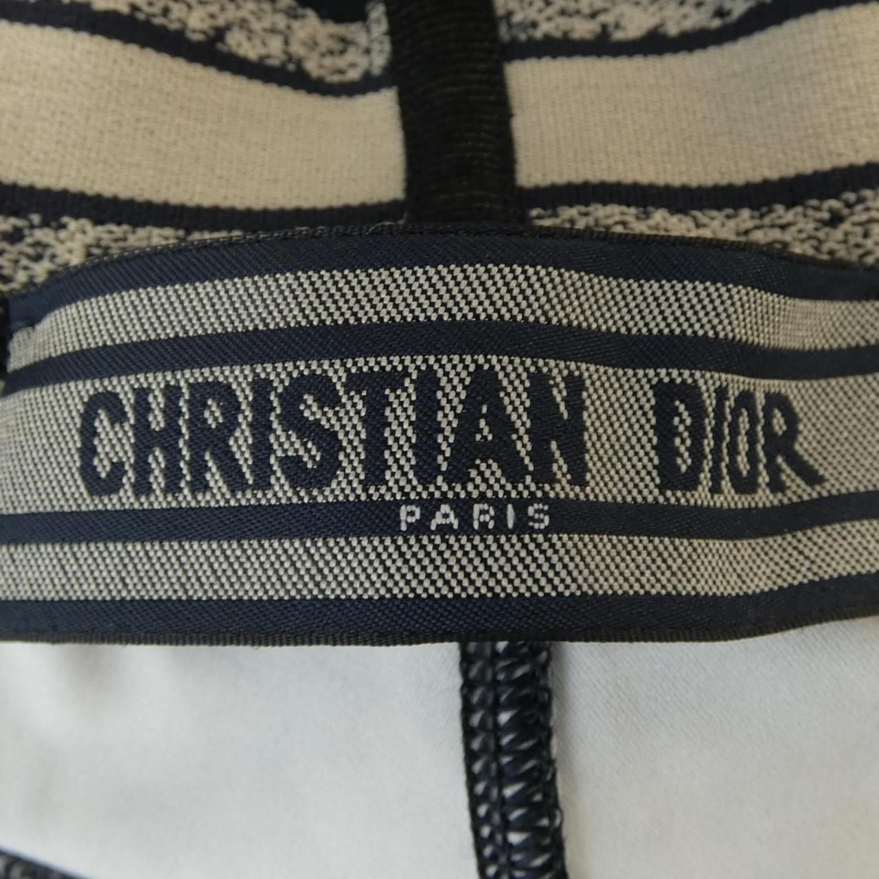 【新品】クリスチャンディオール　レギンス クリスチャンディオール CHRISTIAN DIOR レギンス - メルカリ