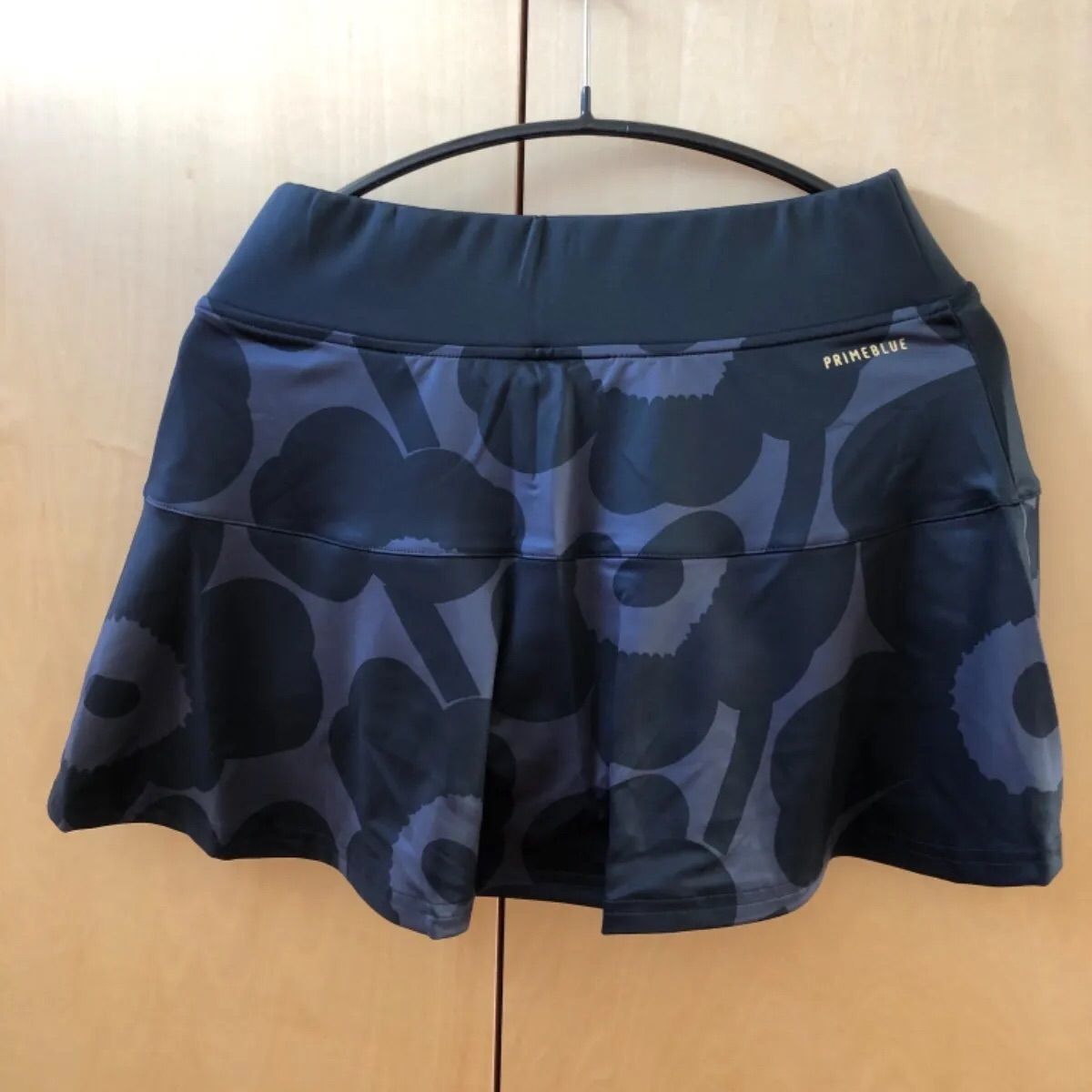 adidas×マリメッコ テニススコート M 新品 - メルカリ adidas×マリメッコ テニススコート M 新品 - メルカリ
