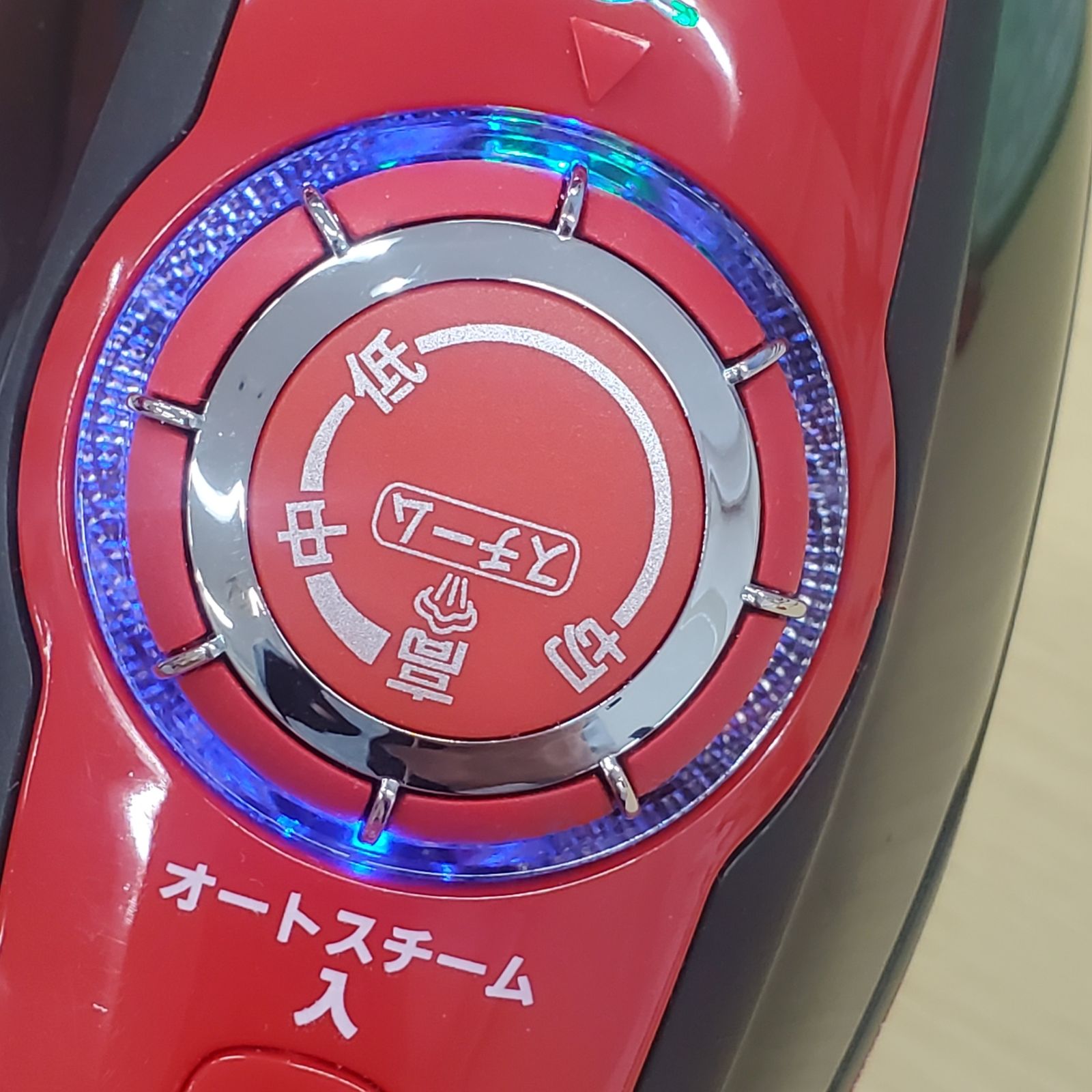 衣類のエステティック　パワフルハンディスチーマー「スチームQ」 楽天市場】「新品」パワフルハンディスチーマー スチームQ