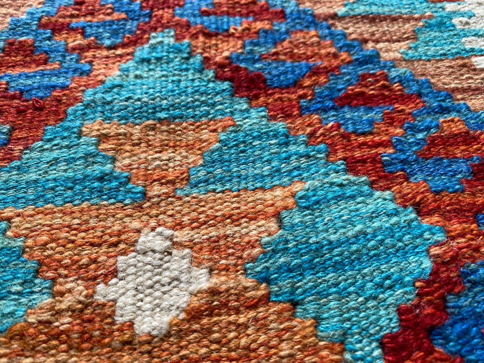 椅子に掛けたり机にも ギフトにも最適