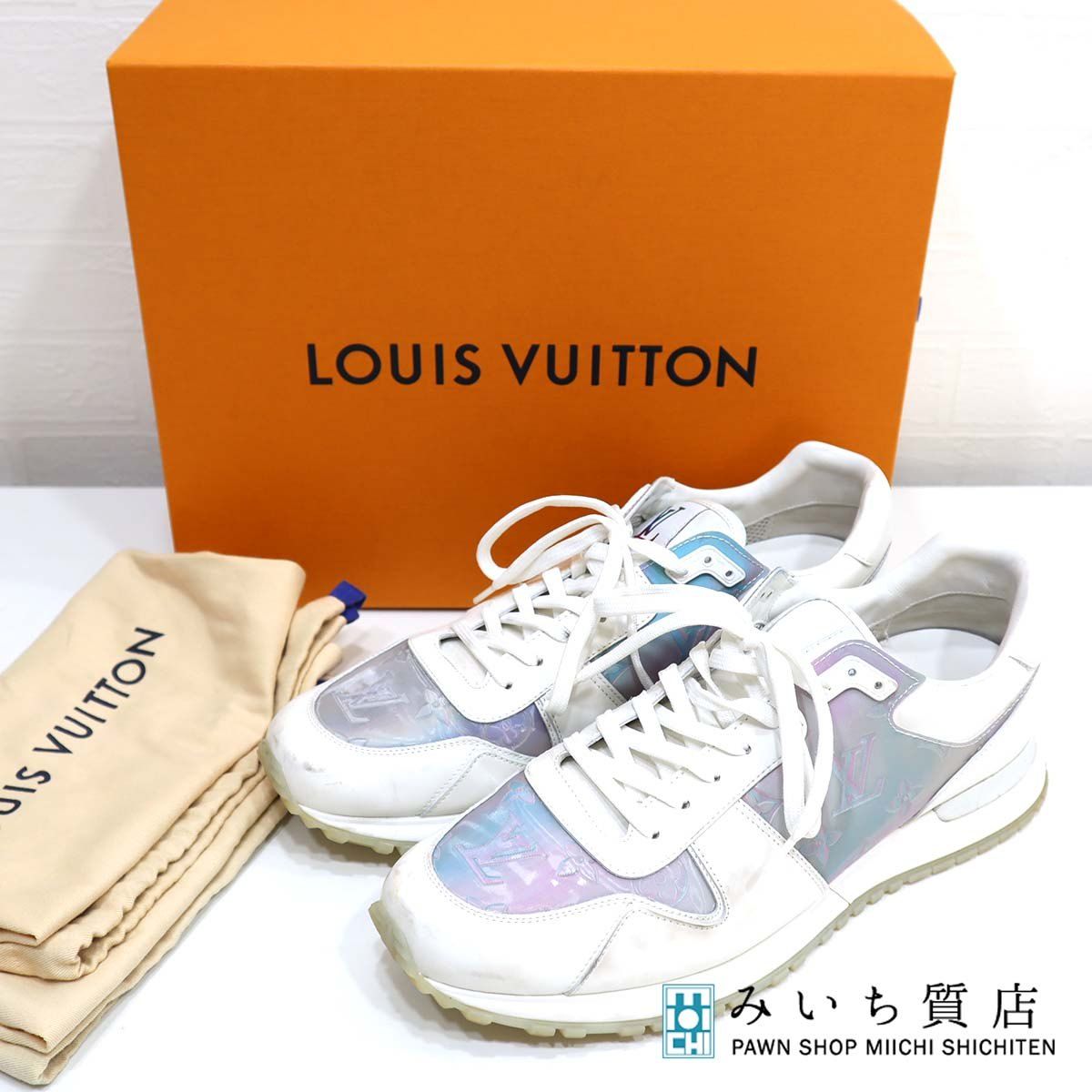 Louis Vuitton スニーカー ホワイト 箱付 Louis Vuitton ホワイト スニーカー 箱・袋付き
