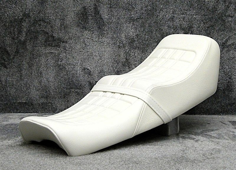 Z400FX E4白 カスタムシート/アンコ抜き 純正仕様 ローダウンシート