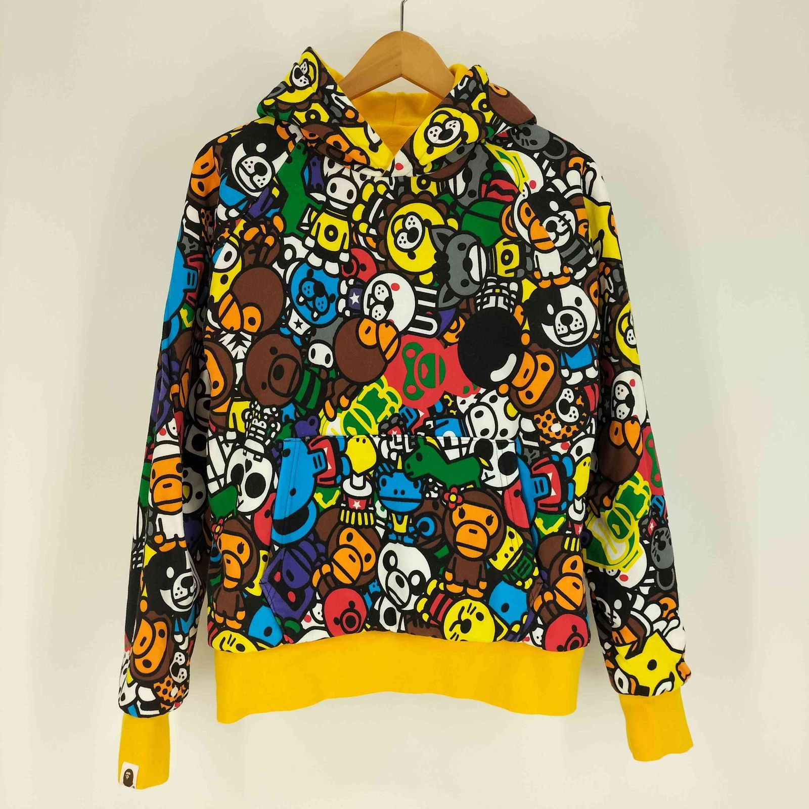 アベイシングエイプ A BATHING APE BAPE MILO マイロ プリント 総柄 