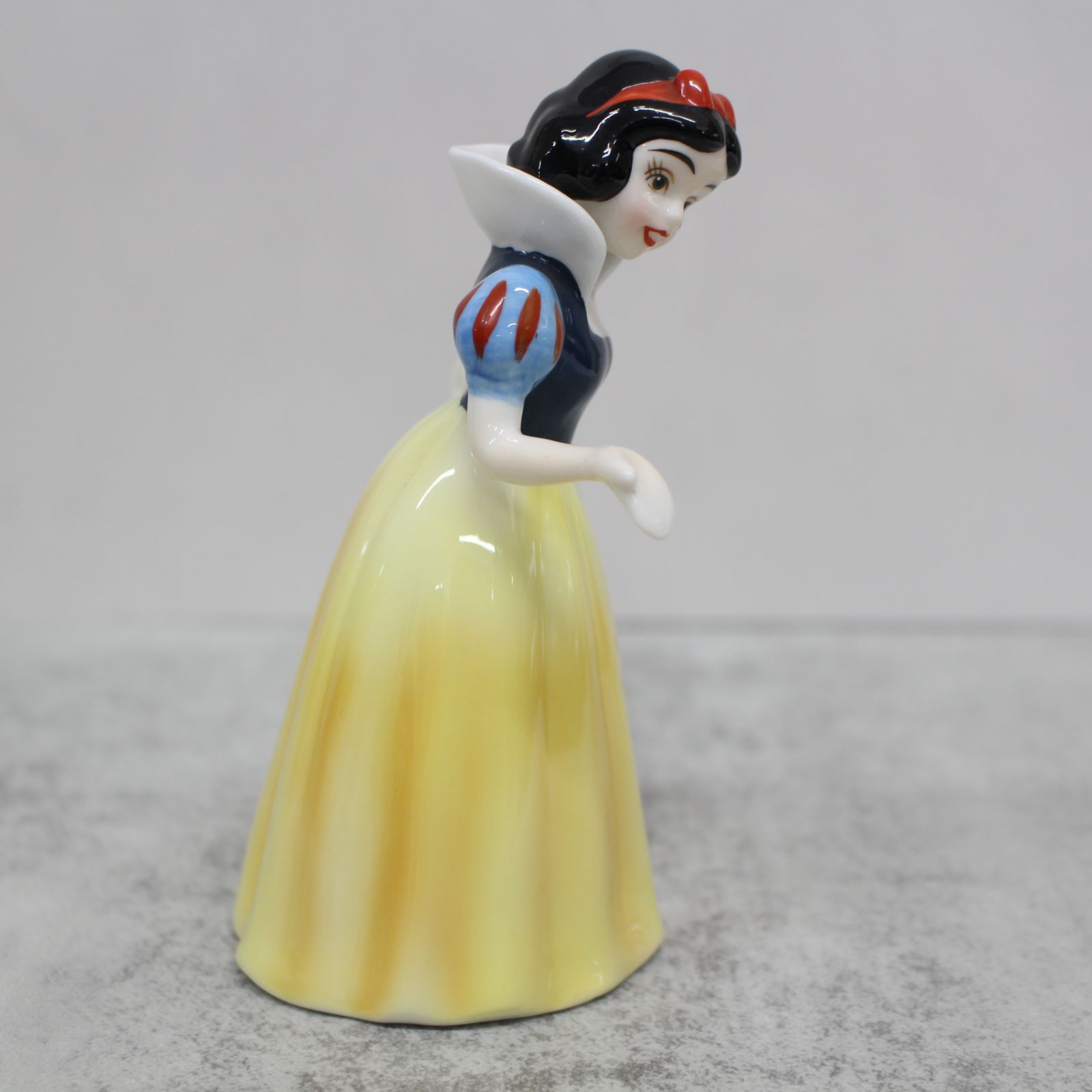 S165)【美品】白雪姫 7人の小人 陶器 人形 フィギュア 置物