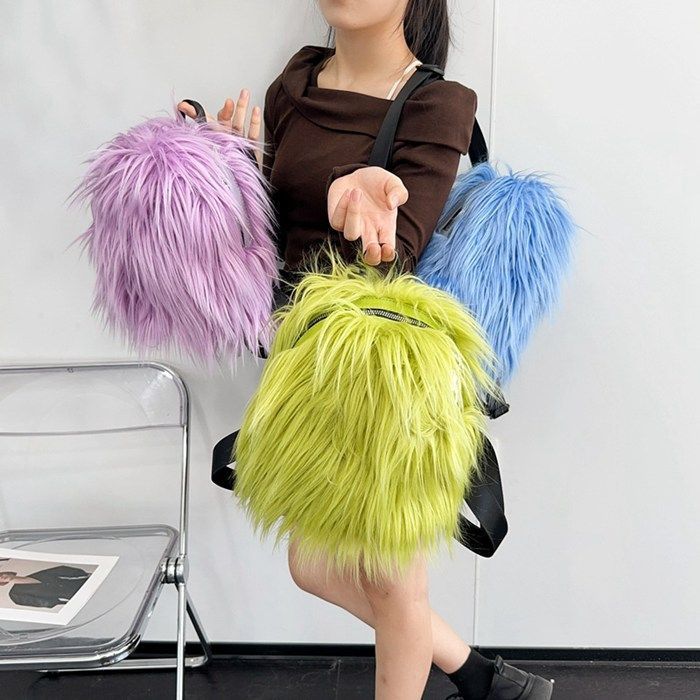リュックサック レディース 大人 女子 大容量 かわいい もこもこ ふわふわ ファー バックパック 鞄 カジュアル シンプル 暖か お出かけ 旅行 普段使い 通勤 秋冬 クリスマス ギフト プレゼント 韓国 h7ep749