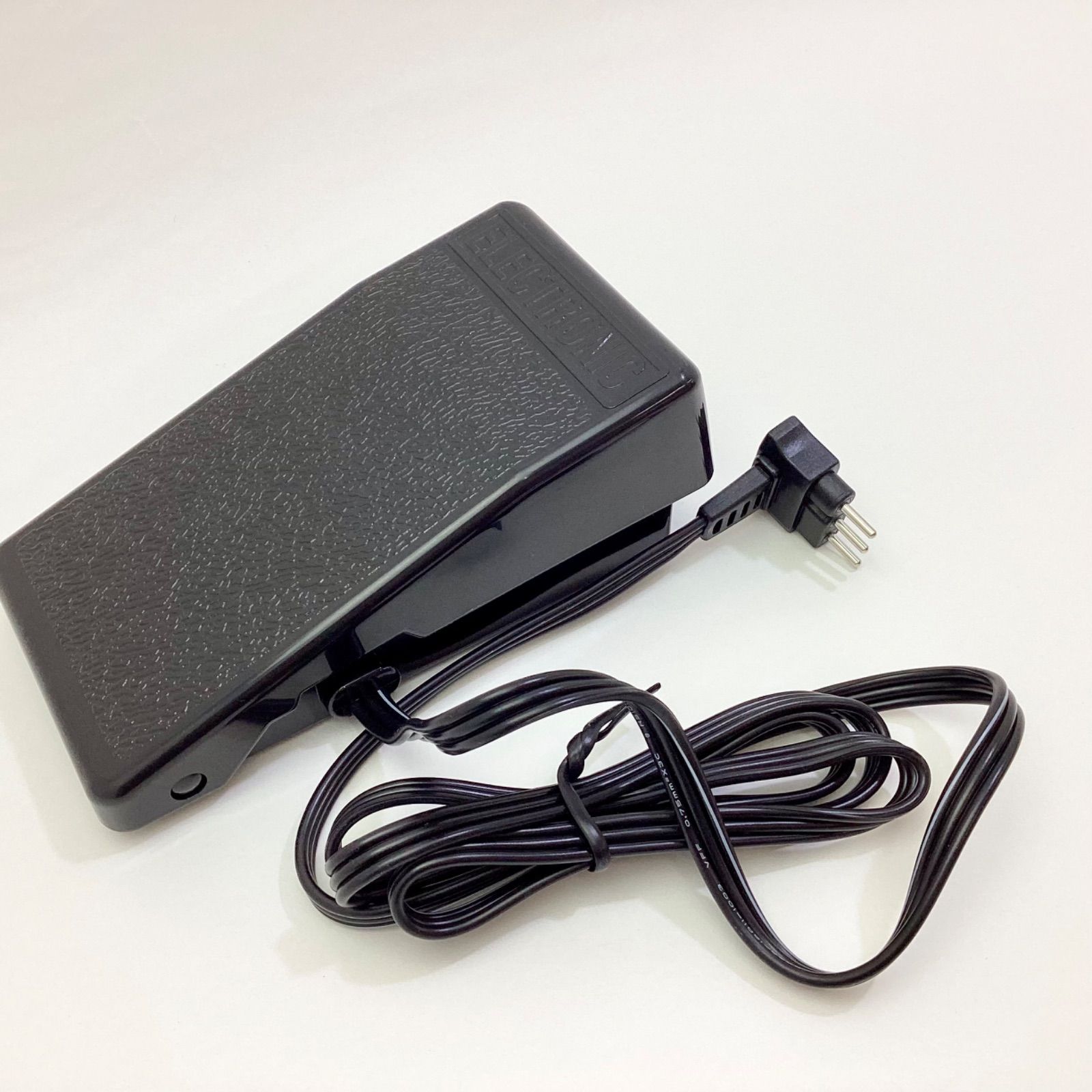 ジャノメ 電子ミシン用 フットコントローラー 新品 未使用品 3ピン
