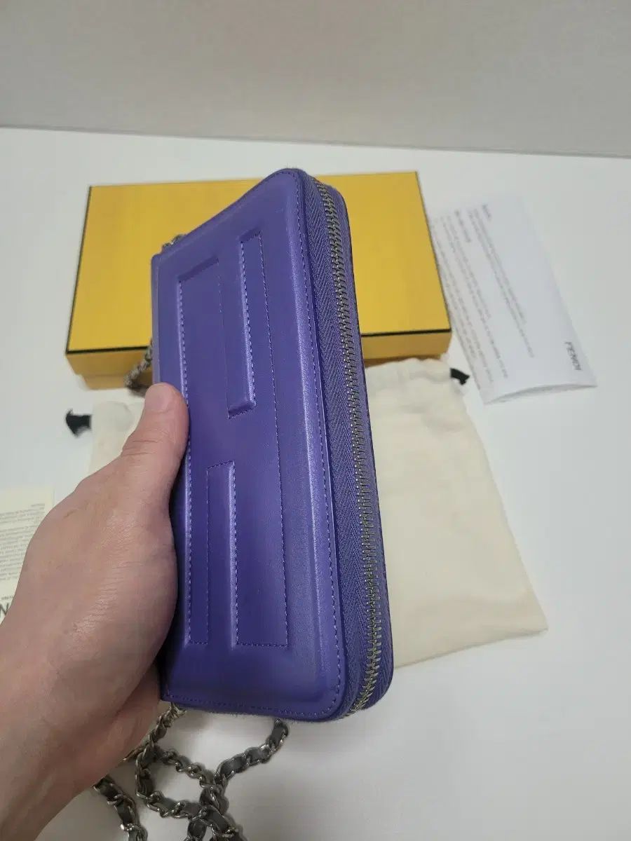 ウォレット