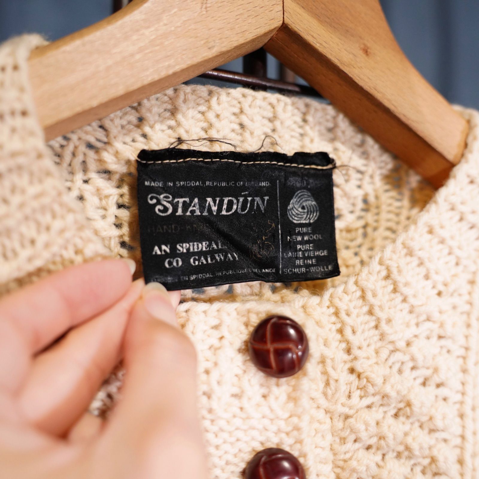 ヨーロッパ古着ケーブルデザインアランニットカーディガン