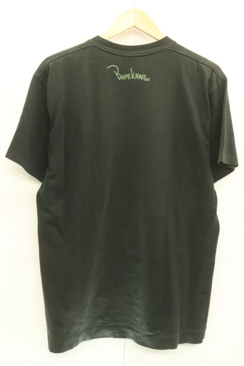 A BATHING APE メンズTシャツ L Tシャツ A BATHING APE x kaws L