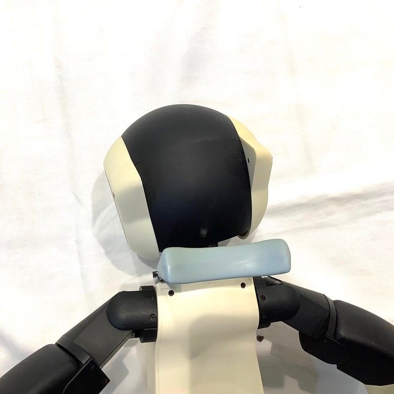 【不動品：ジャンク販売】デアゴスティーニ（DeAGOSTINI） Robi　ロボット  ロビ  本体  ケース付き【中古】KB-9831 不動品：ジャンク販売】デアゴスティーニ（DeAGOSTINI） Robi