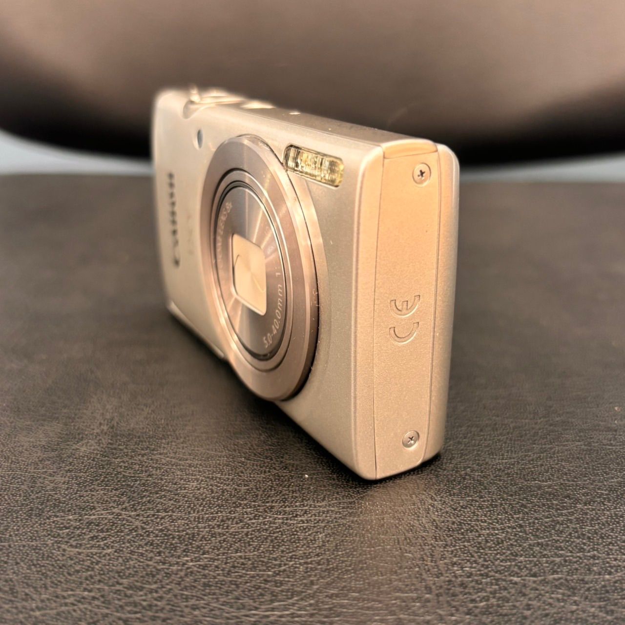 Canon デジタルカメラ IXY 200 シルバー 1084 - メルカリ