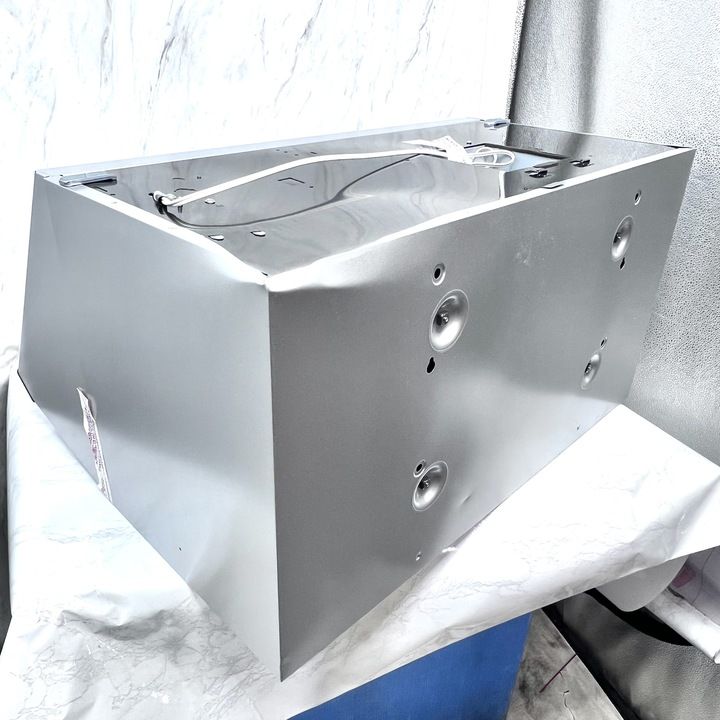 SI シルバーメタリック