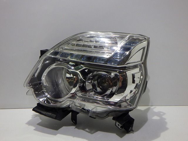 エクストレイル 左ヘッドライト HID T31 NT31 後期 1849 W コーティング 26060-3UB5A 250910072