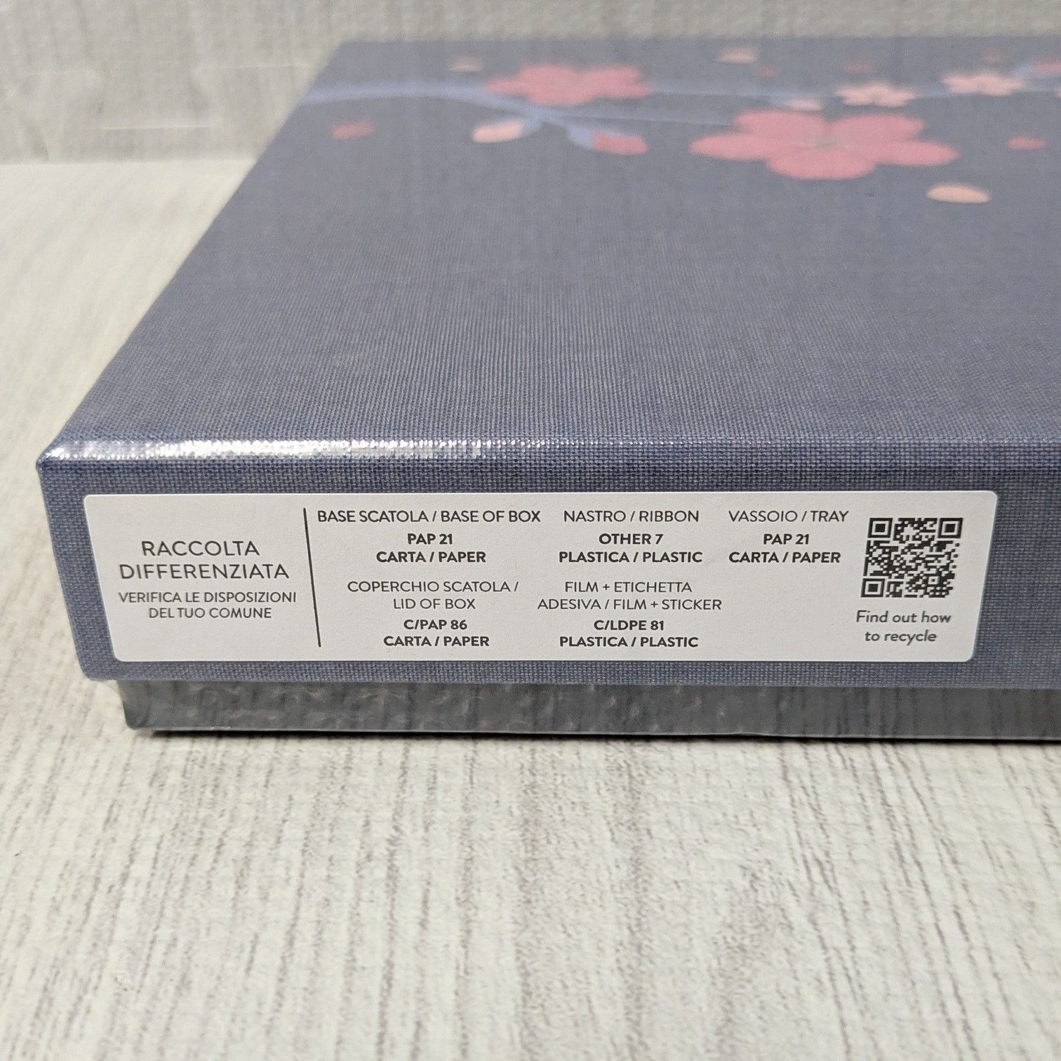 淡いピンク 桜柄