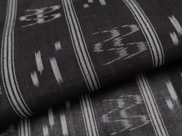 平和屋着物○上質な紬 琉球絣文様 正絹 逸品 AAAV7391zg