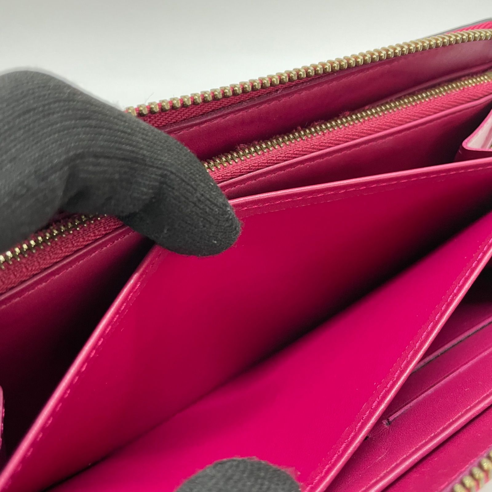 2283 LOUIS VUITTON ルイヴィトン ヴェルニ 長財布 ラウンド