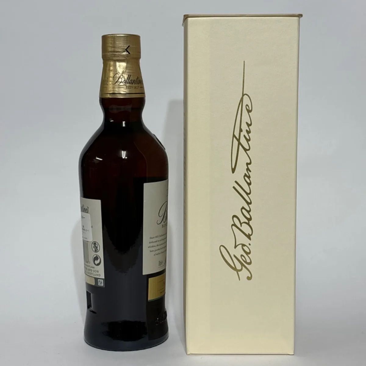 バランタイン 21年 700ml 箱付 スコッチウィスキー - メルカリ
