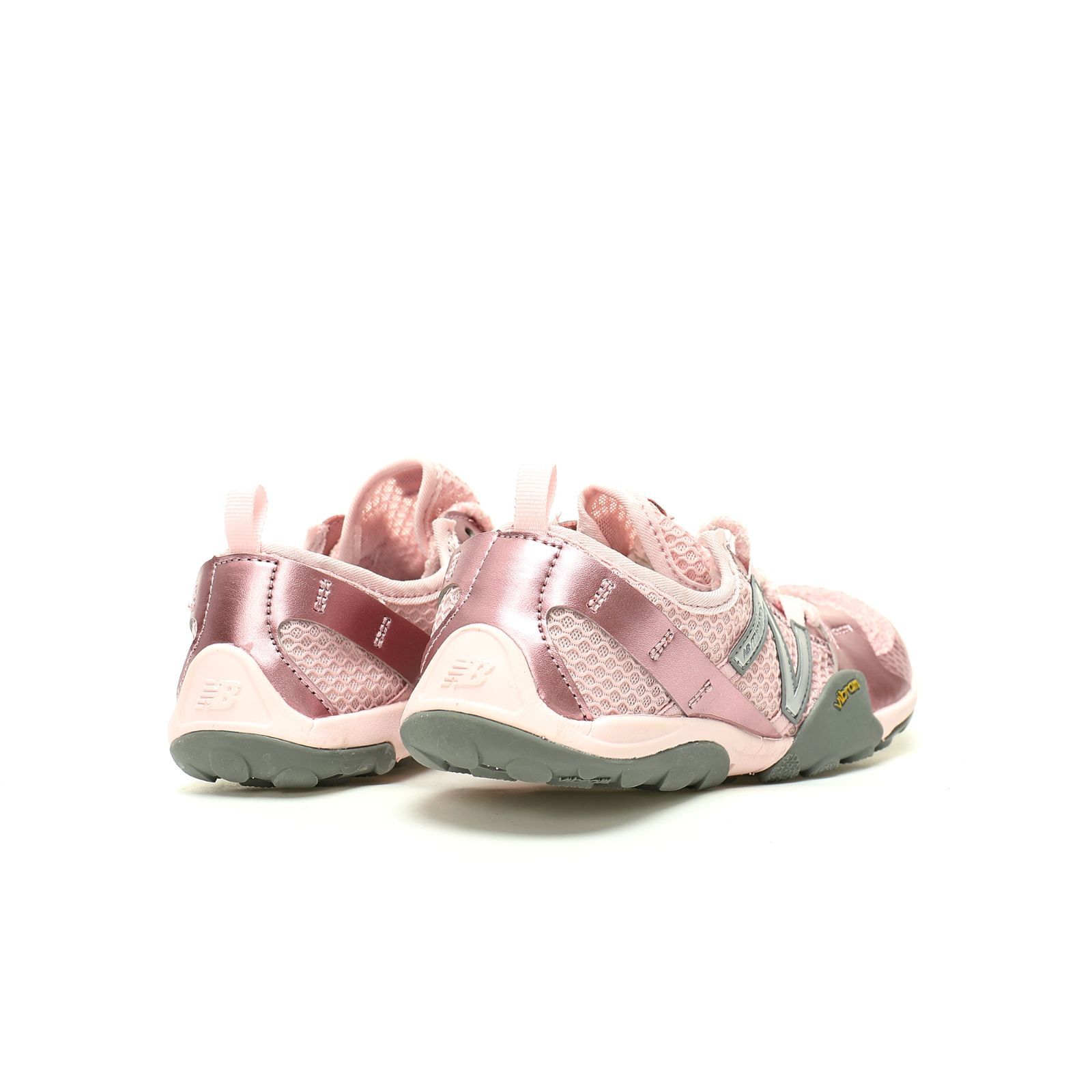 新品、未使用箱付 New Balance ニューバランス メンズ