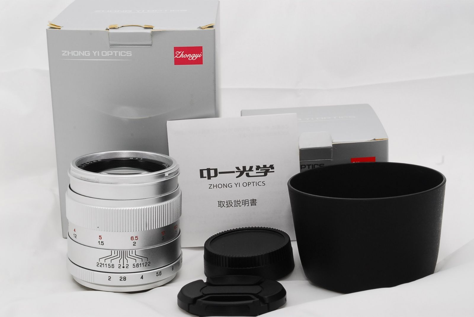 新品級 ☆中一光学(ZHONG YI OPITCS) CREATOR 85mm F2 (キヤノンEF