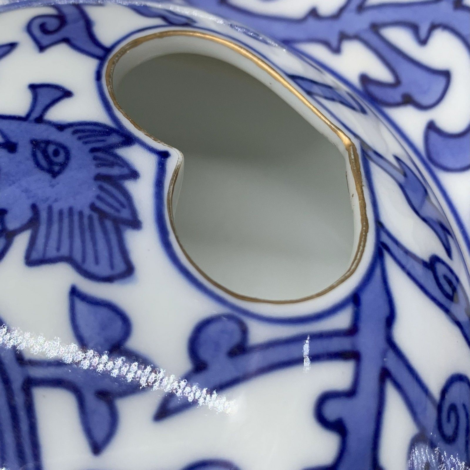 有田焼 十四代辻常陸作 染付金彩鳳凰唐草絵灰皿 共箱 宮内庁