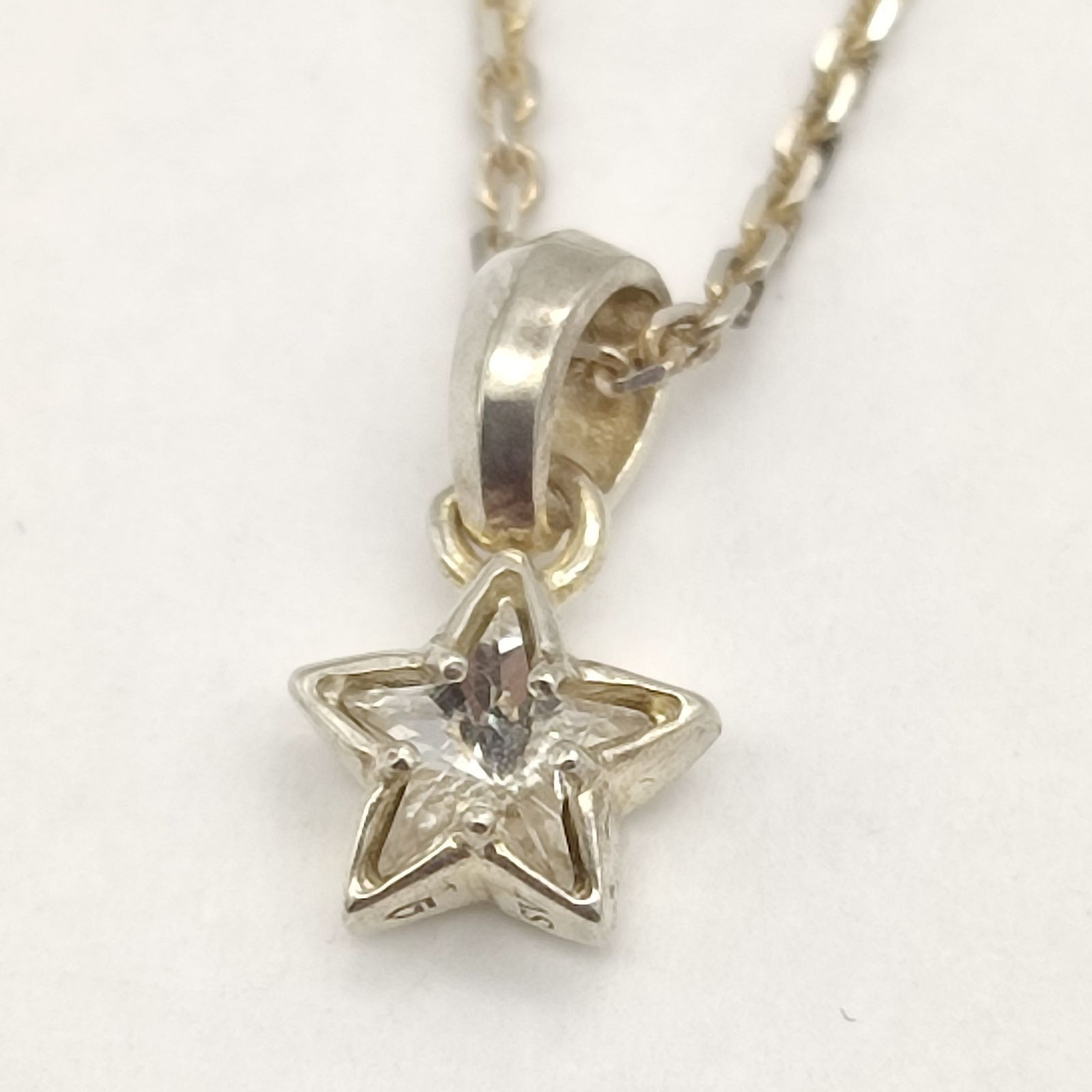 GARNI ガルニ スター 星 シルバーネックレス シルバー925 美品】GARNI ガルニ スターペンダント 星 SILVER シルバー925 ストーン