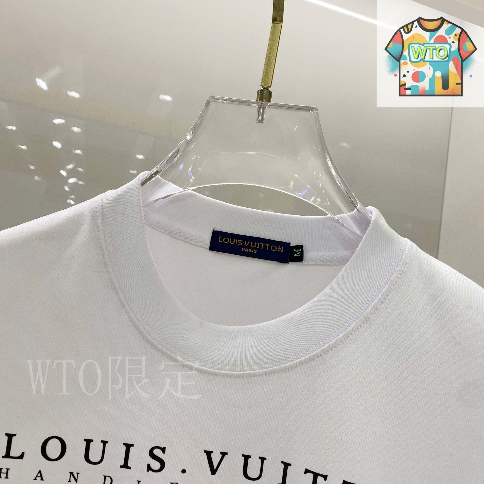 ▪︎新品未使用▪︎Louis Vuitton(ルイ・ヴィトン)ロゴプリント Tシャツ LOUIS VUITTONのフリマアイテム一覧