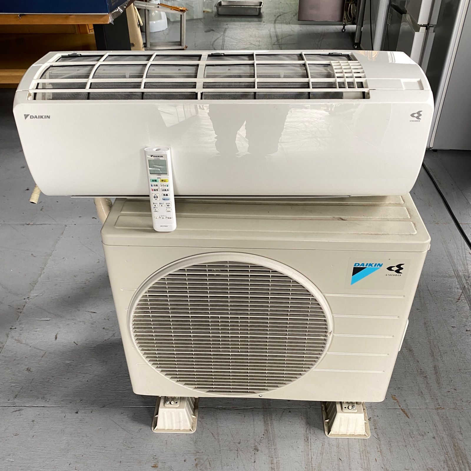 ルームエアコン DAIKIN ダイキン AN22WESK-W 2019年 おもに6畳用