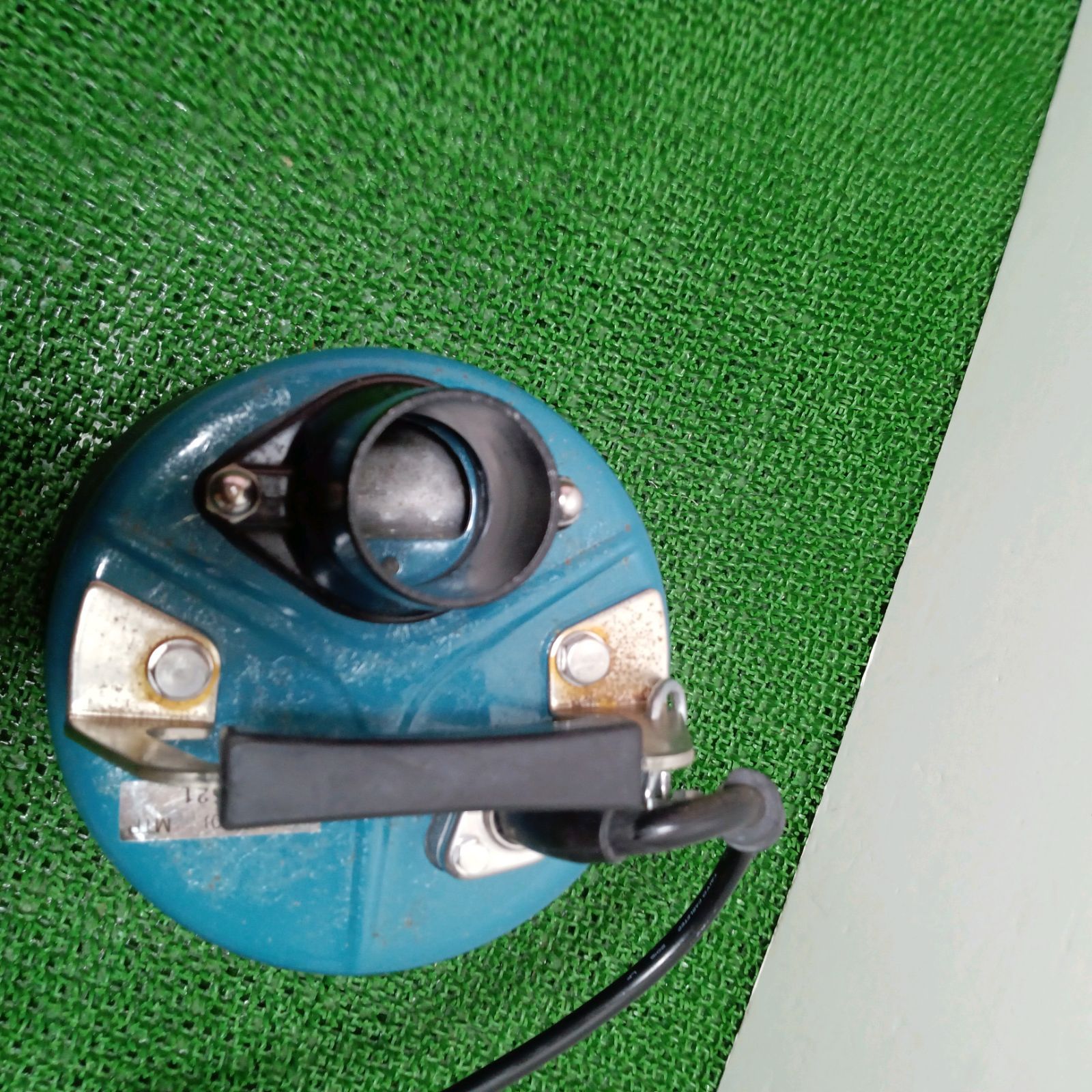 makita低残水水中ポンプPF0500