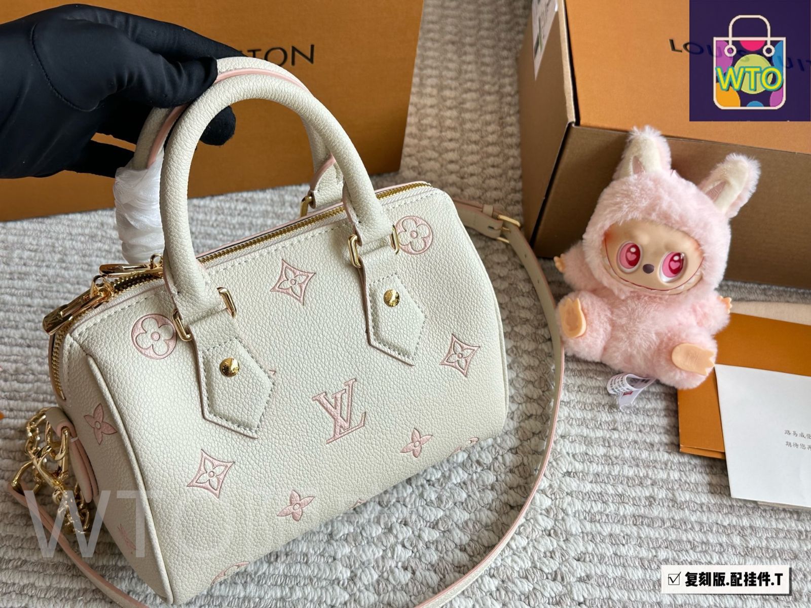 【ミルキーカラーが可愛い♪】ルイヴィトン スピーディ20 バッグ 今日特価】Louis Vuitton ルイ・ヴィトン スピーディ20 淡い