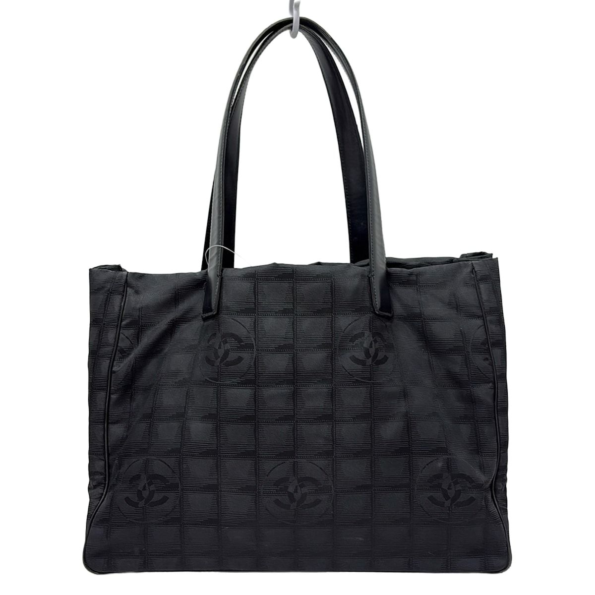 お値下げ　正規品　シャネル　CHANEL　ニュートラベルライン　トートMM CHANEL(シャネル) トートバッグ ニュートラベルライントートMM