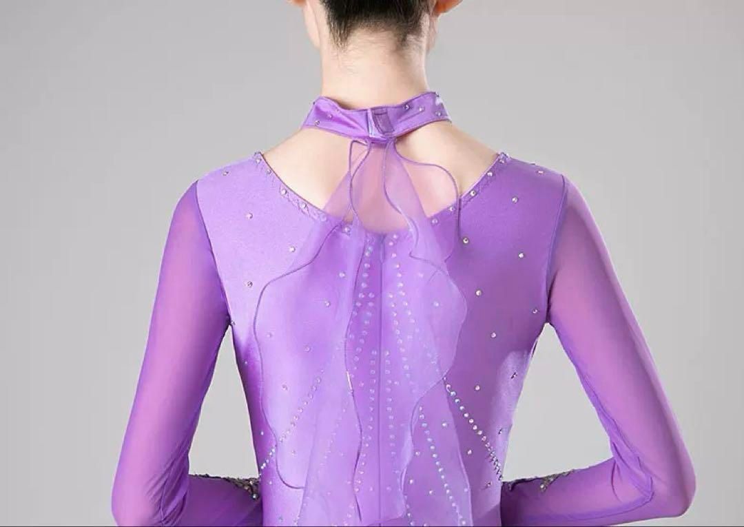 輝く石付きスタンダードドレス✦ダンスパーティーに華を✦発表会やデモにも！ 新品未使用 輝く石付きスタンダードドレス ダンスパーティーに華