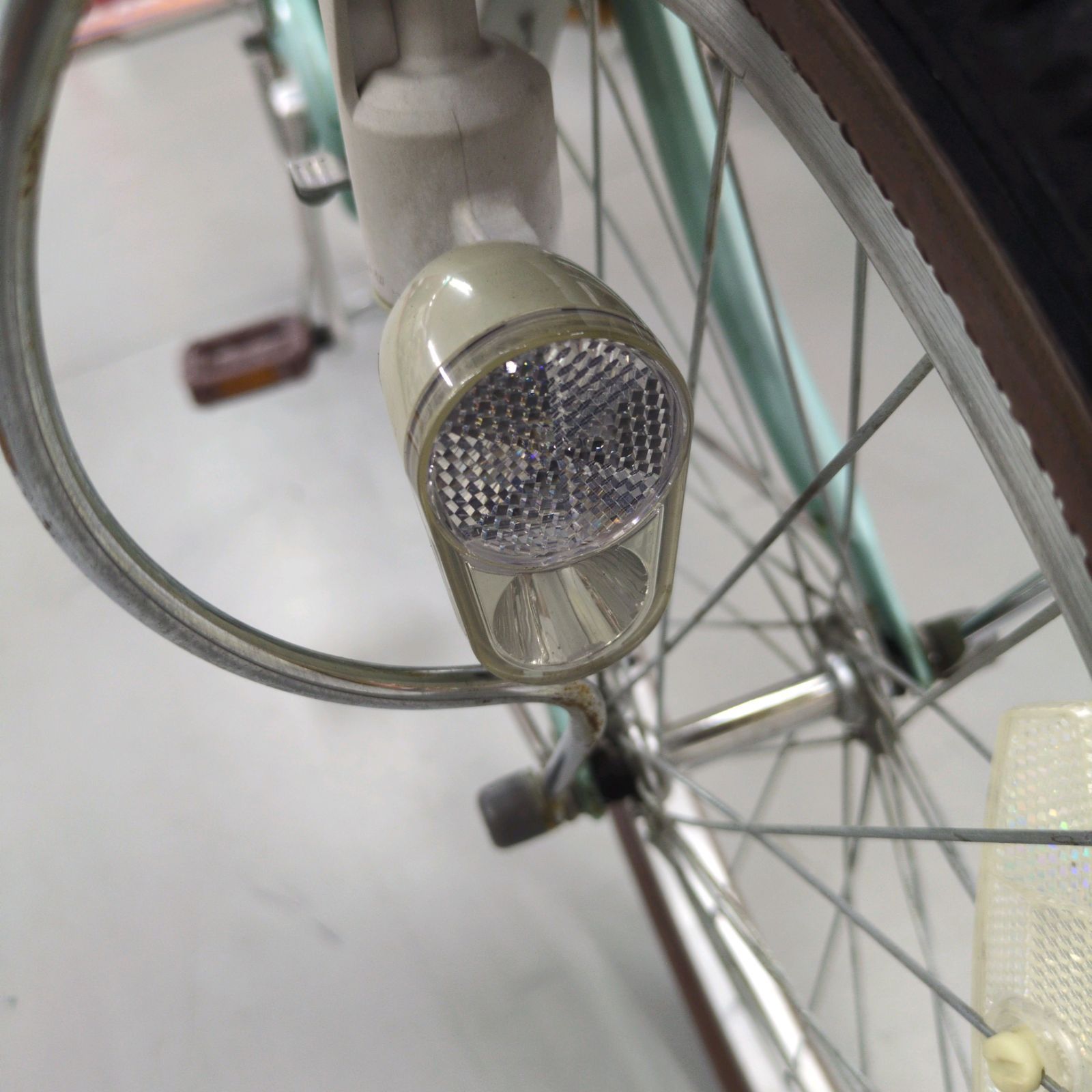 J037 ☆サビキズ使用感☆普通自転車☆MistyLight☆LEDダイナモ☆20インチ