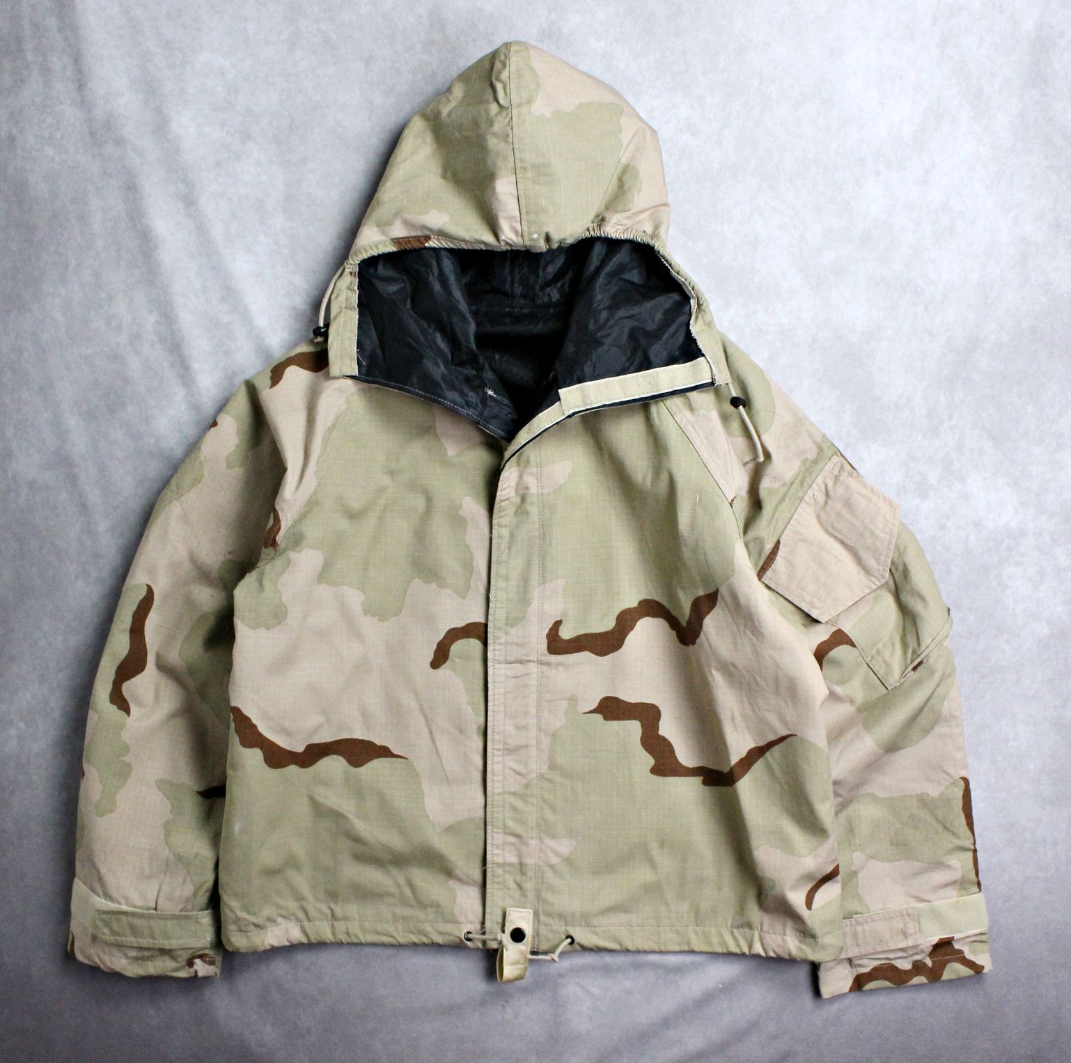【MILITARY】米軍 ケミカルプロテクティブジャケット NFR デザートカモ MEDIUM OVERGARMENT.CHEMICAL.PROTECTIVE CLASS2