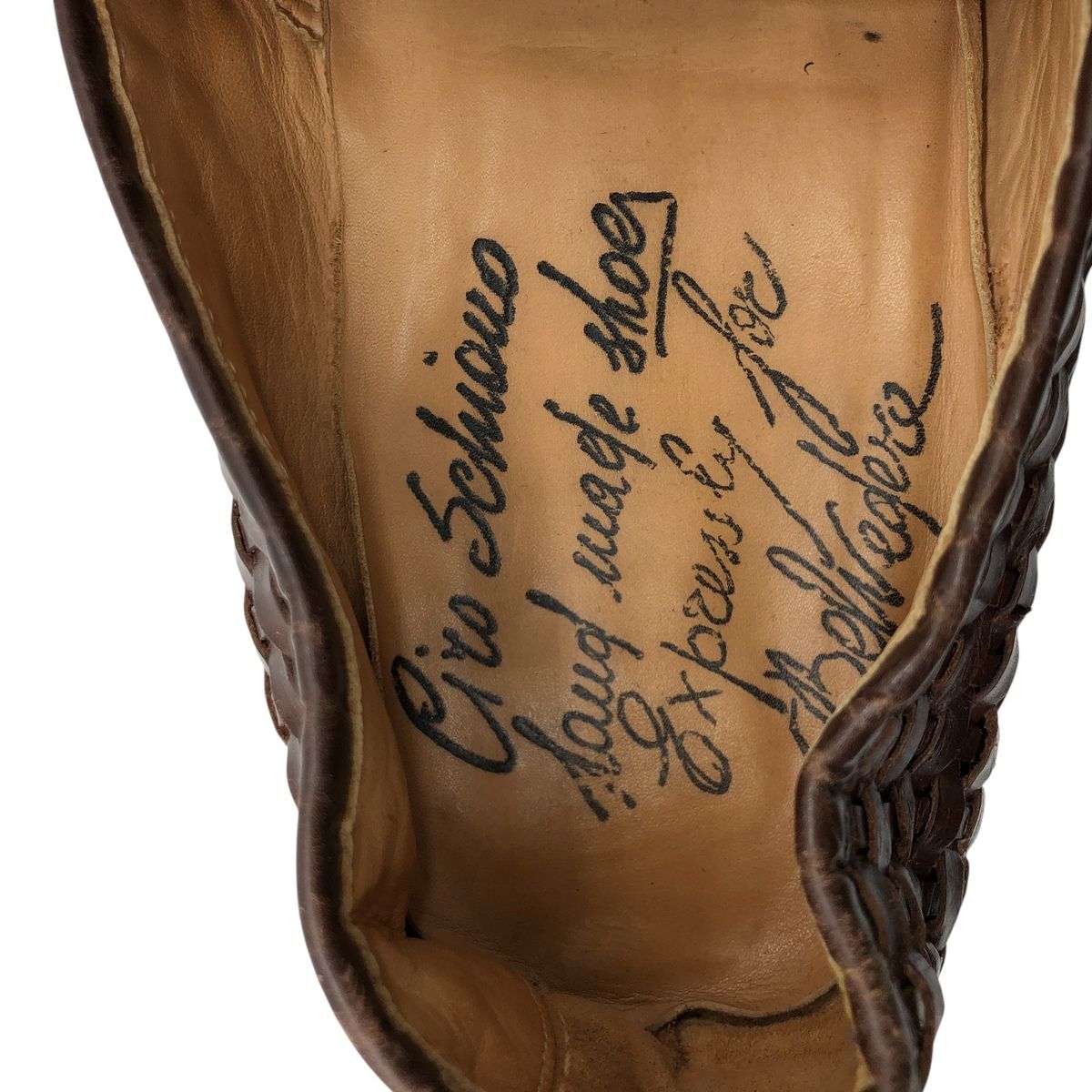 ローファーシューズ